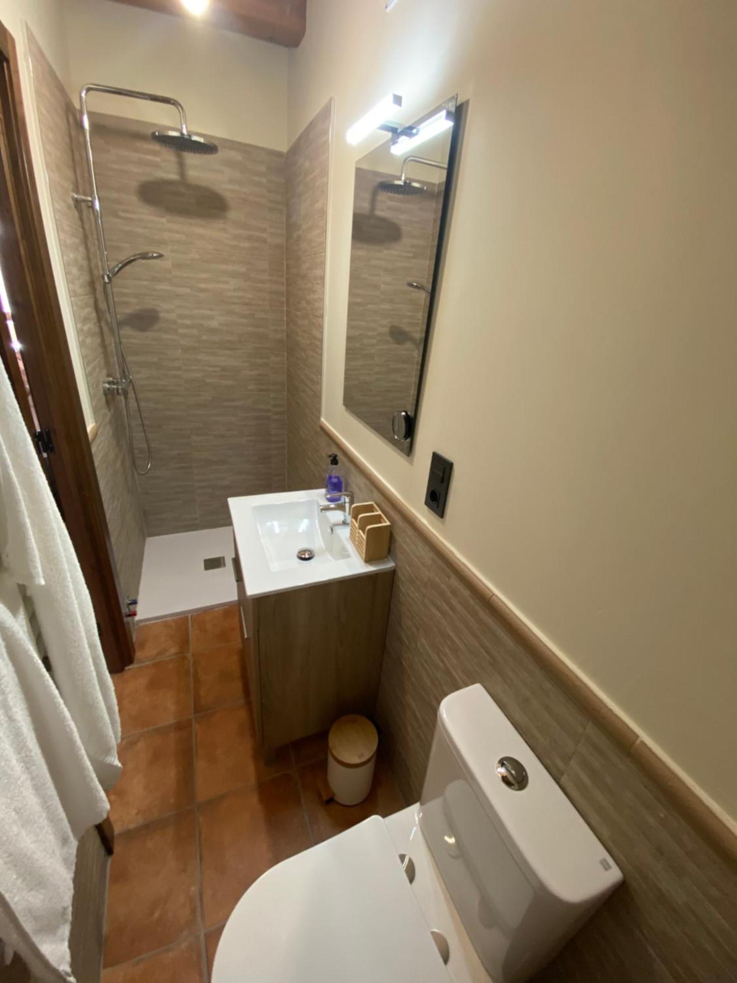 Casa Rural Los Valles Valdenebro de los Valles Екстериор снимка
