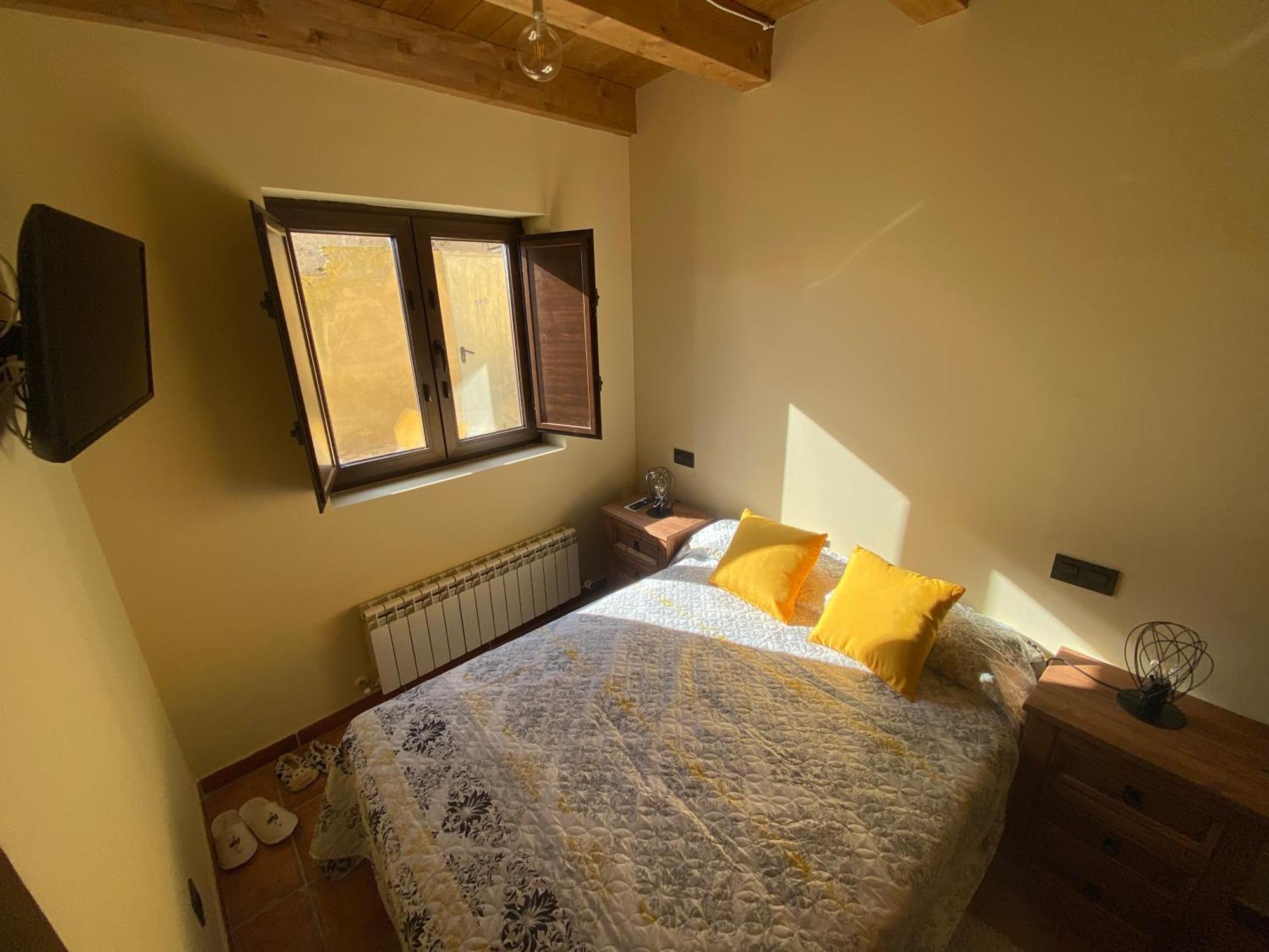 Casa Rural Los Valles Valdenebro de los Valles Екстериор снимка
