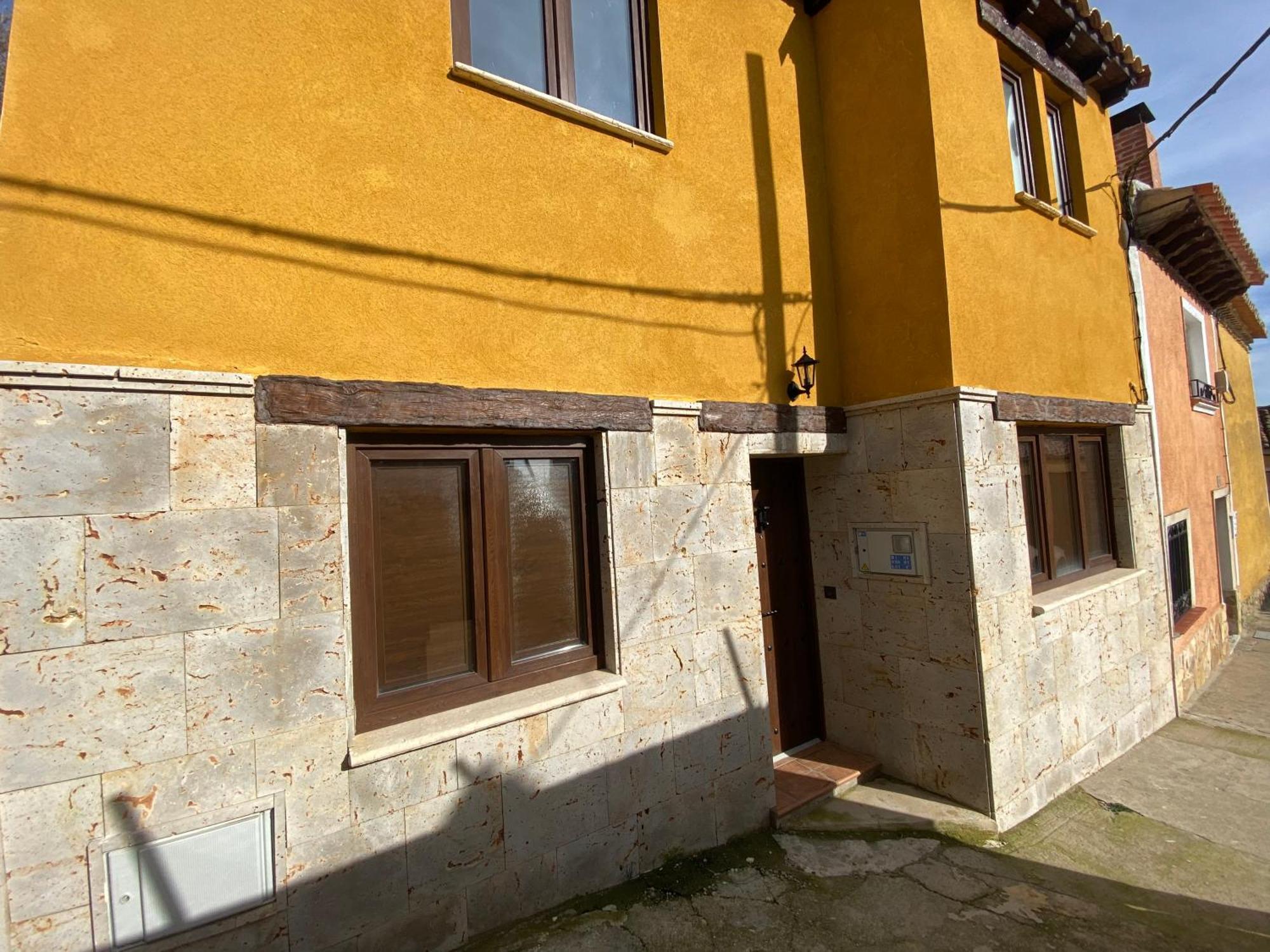 Casa Rural Los Valles Valdenebro de los Valles Екстериор снимка