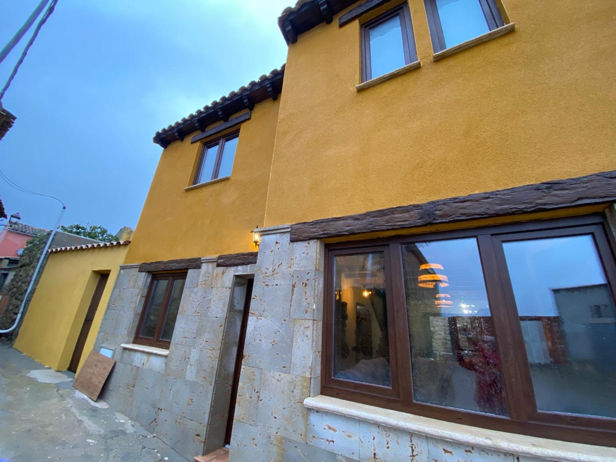 Casa Rural Los Valles Valdenebro de los Valles Екстериор снимка